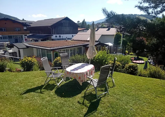 兰德豪斯阿尔米迪尔酒店