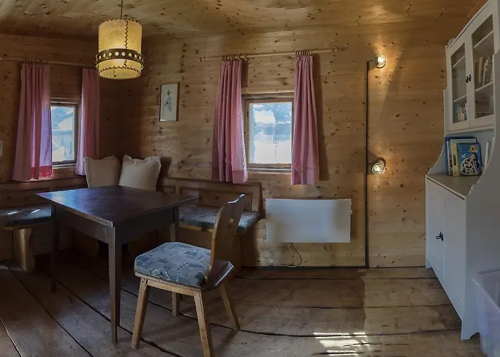 公寓 兰德豪斯阿尔米迪尔酒店