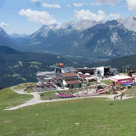 Almidyll Apartment Seefeld in Tirol