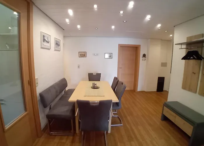 Landhaus Almidyll Apartment Seefeld in Tirol