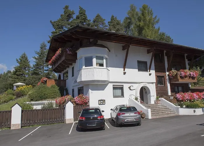 Landhaus Almidyll Apartment Seefeld in Tirol
